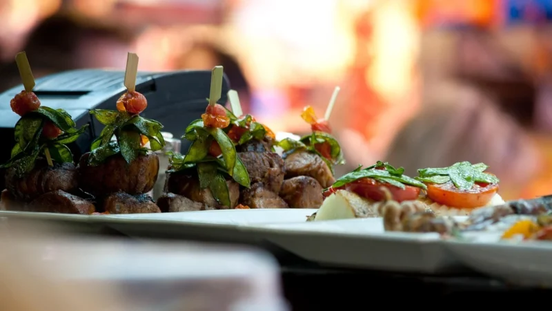 Maximizing Profits with Effective Menu Specials Strategies