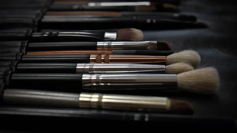 The Art of Contouring: Enhancing Your Features with Makeup