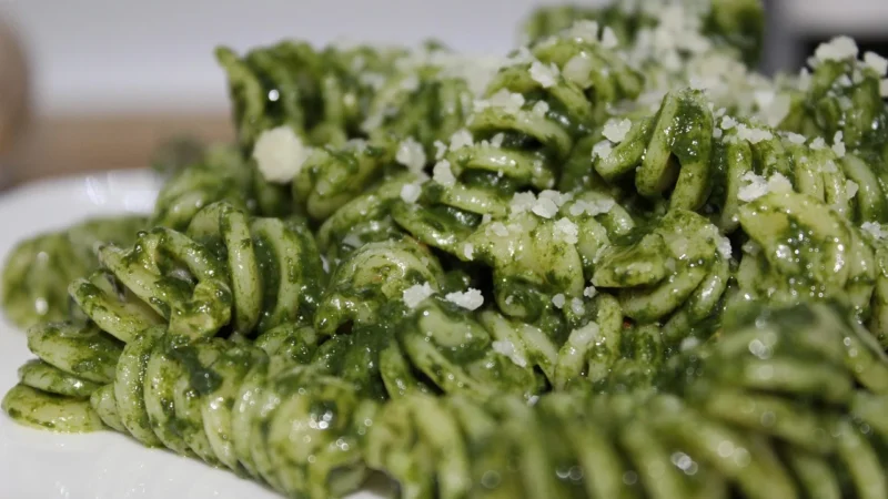 The Ultimate Guide to Vegan Eats for Food Enthusiasts